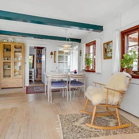1 Bedroom Front In سفينبورغ